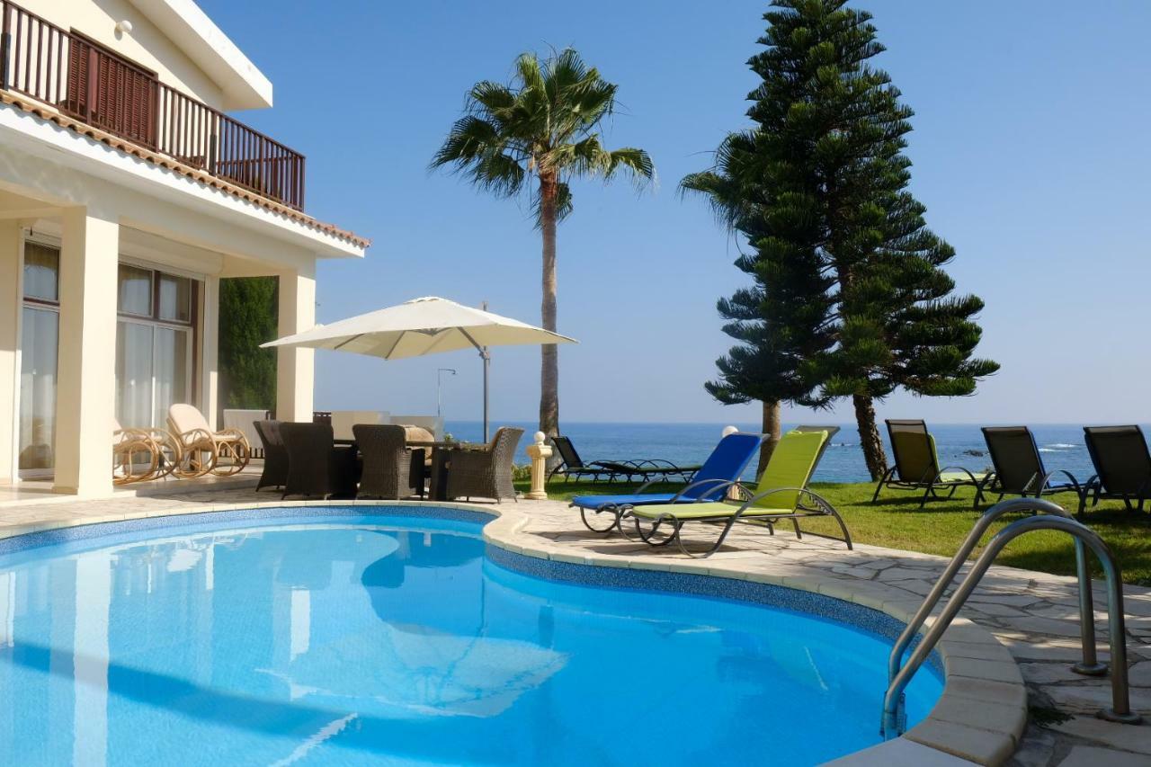 Villa On The First Line Pegeia Exterior foto
